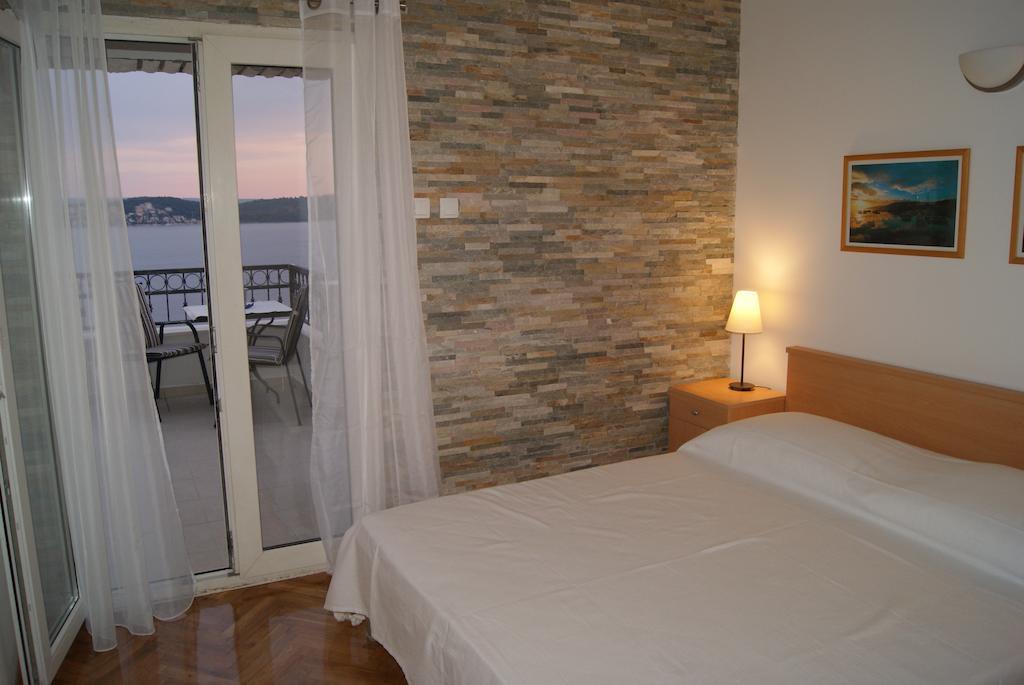 Apartments Panorama 2 Trogir Room photo